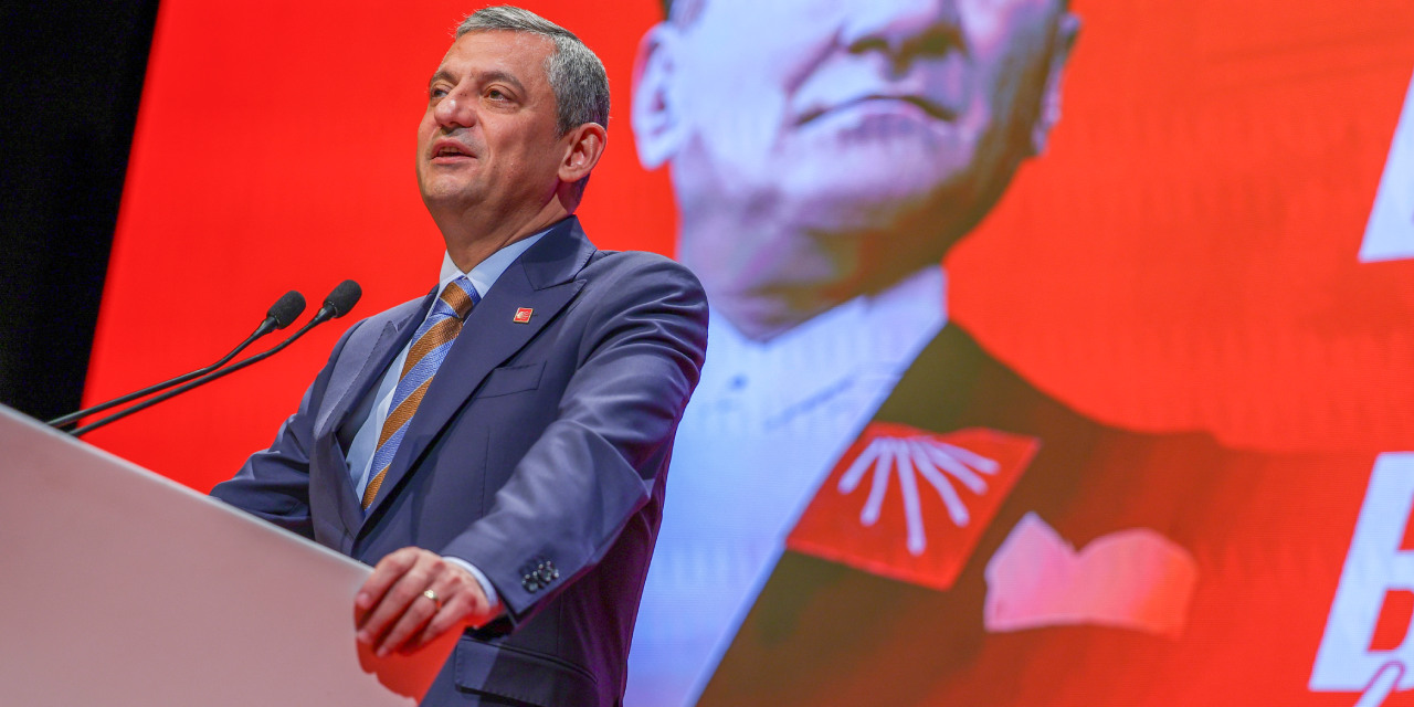 Özgür Özel kayyumun ne zaman bertaraf edileceğini açıkladı