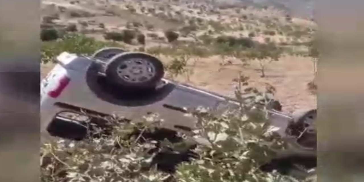 Direksiyon hakimiyetini kaybedip şarampole yuvarlandı