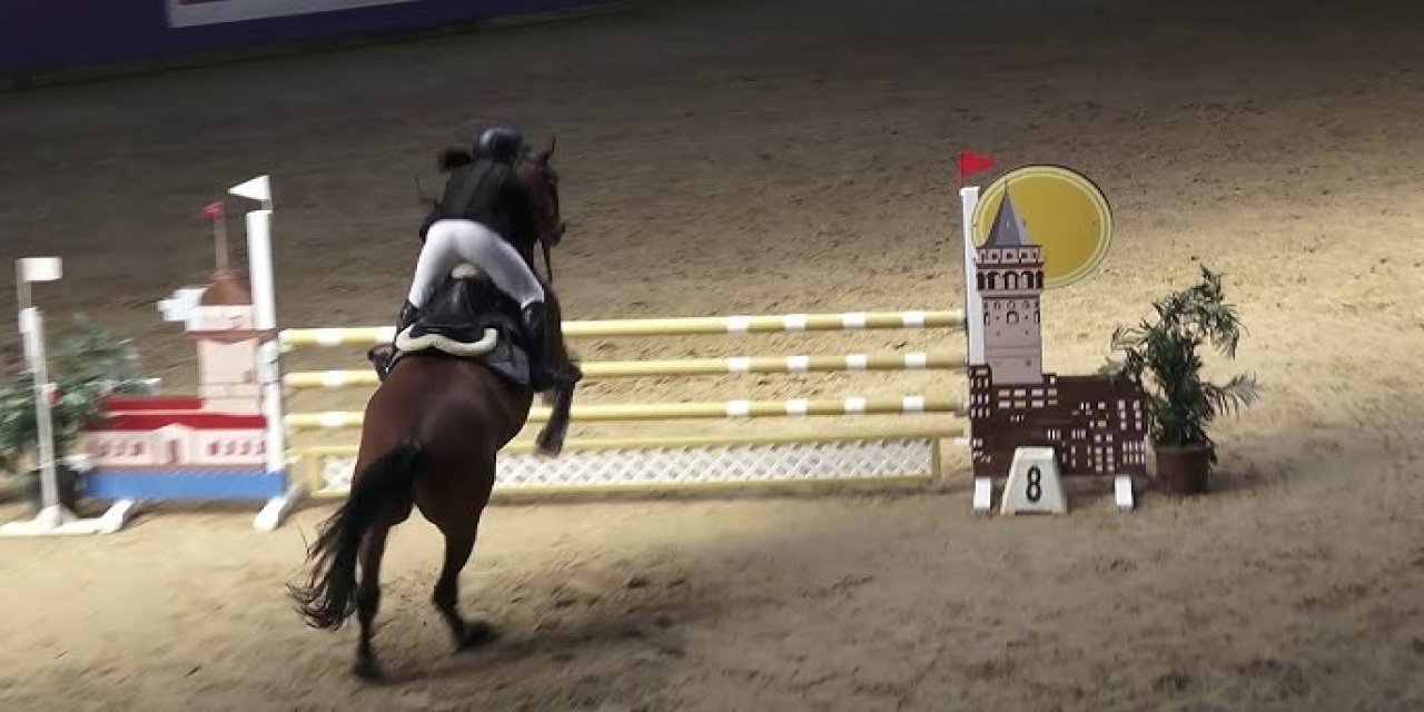 Türk biniciler fırtına gibi esti