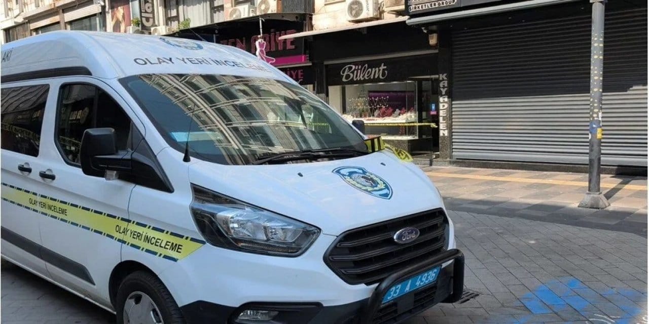 Mersin'de film gibi kuyumcu soygunu