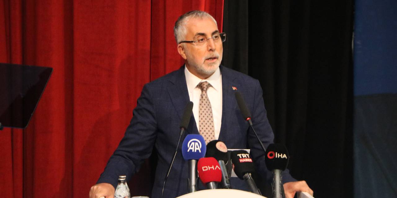 Bakan Işıkhan: Kabuğumuzu kırmalıyız