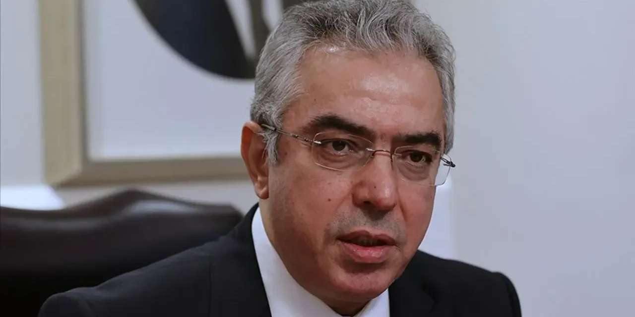 Sarayın başdanışmanından "olması gereken hukuk" açılımı