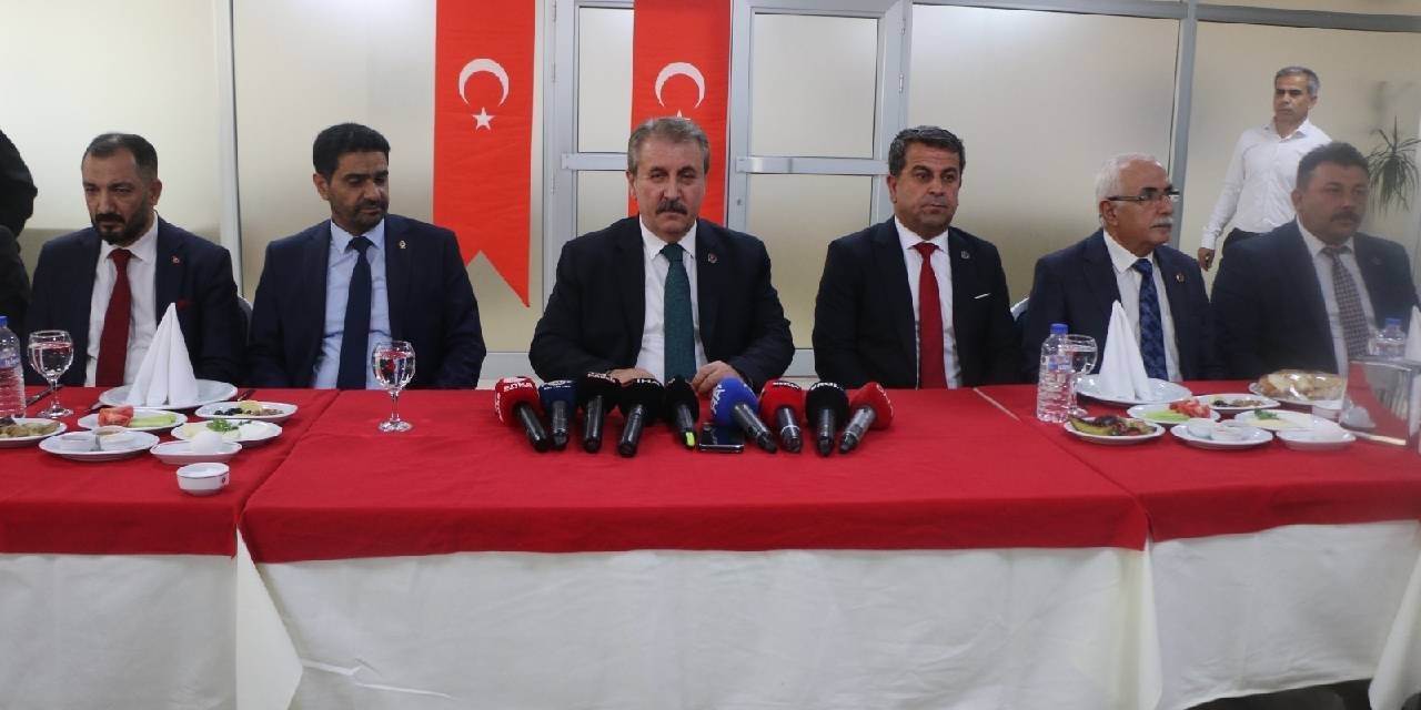 Küçük ortak Destici'den kayyum mesajı