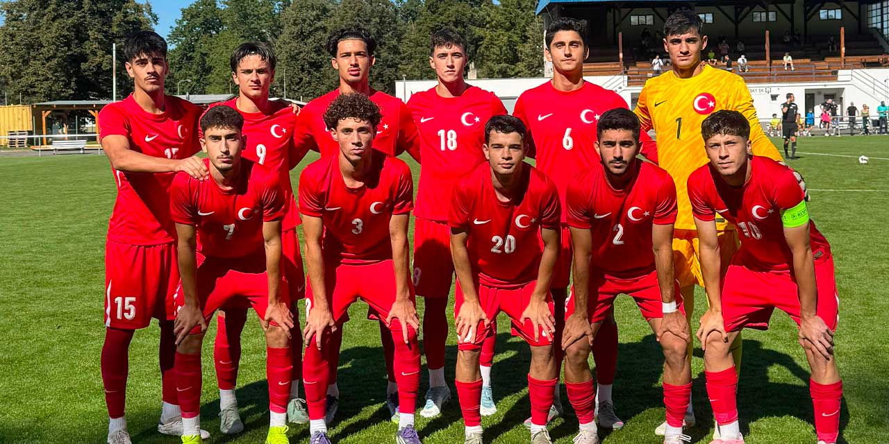 Milli takım İrlanda Cumhuriyeti'ne karşı koyamadı