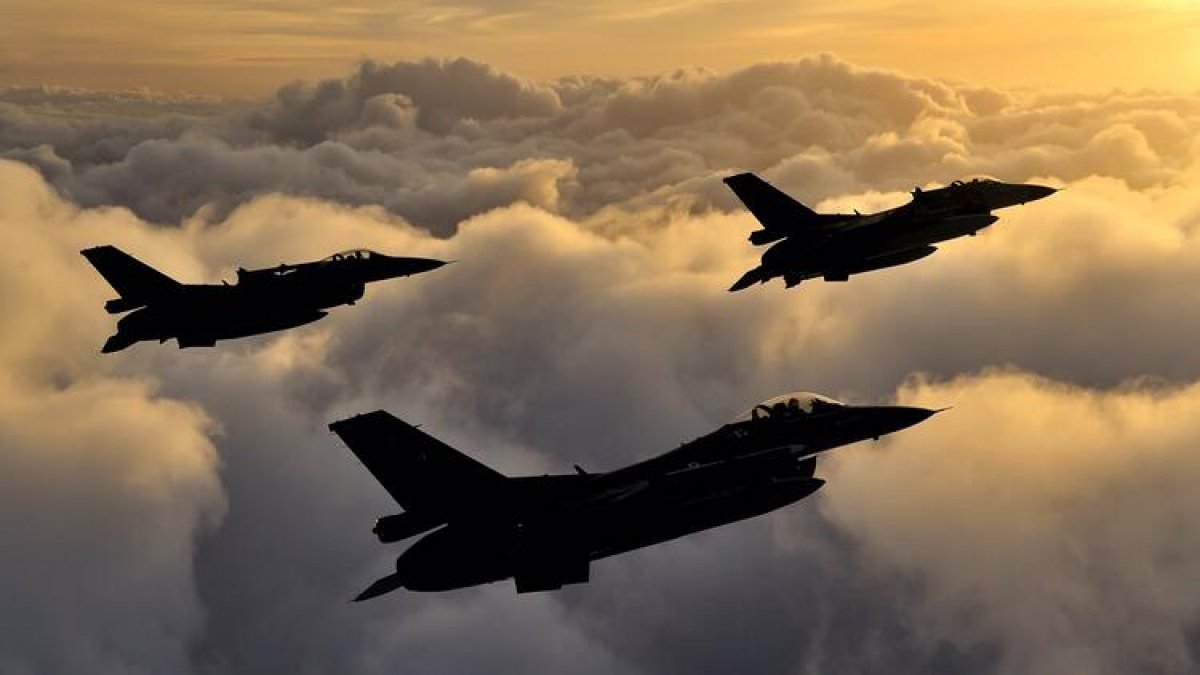 Irak'ın kuzeyine hava operasyonu: 3 PKK'lı terörist etkisiz hale getirildi