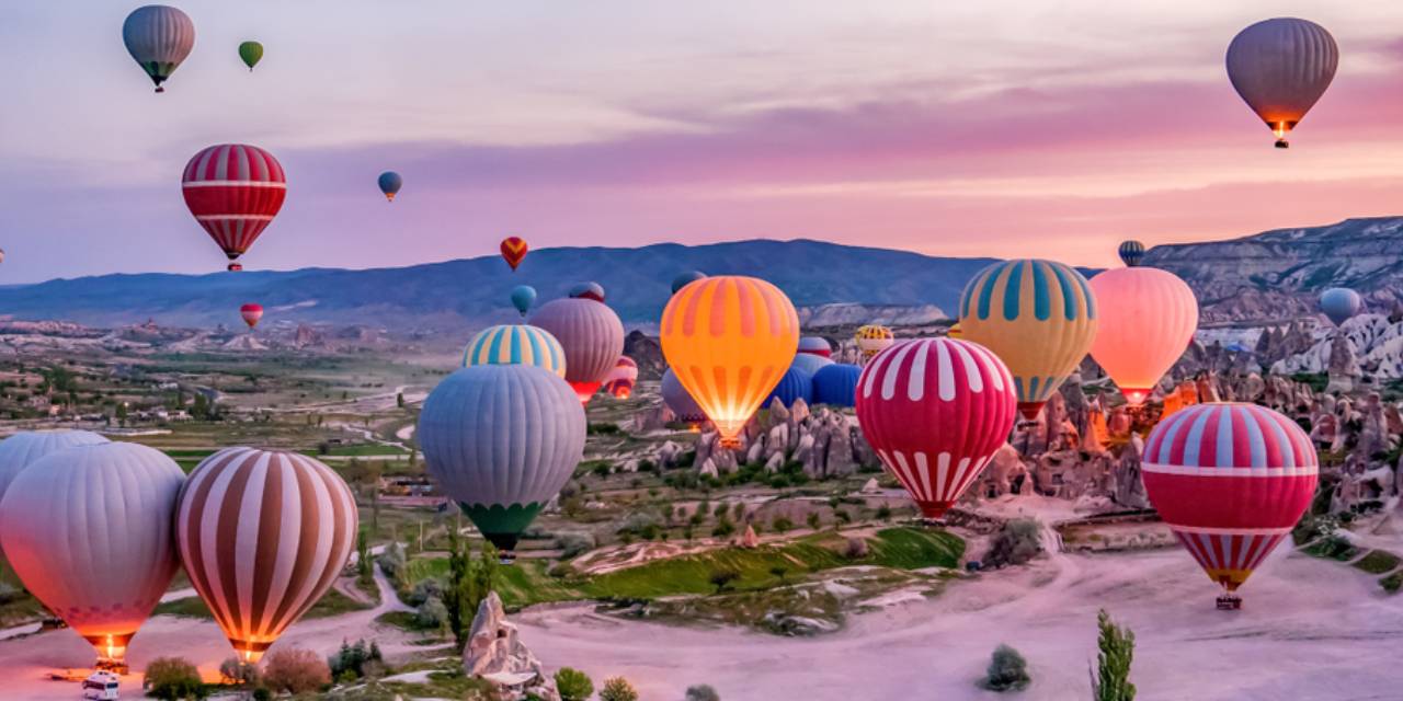 Kapadokya'da balon turları ertelendi