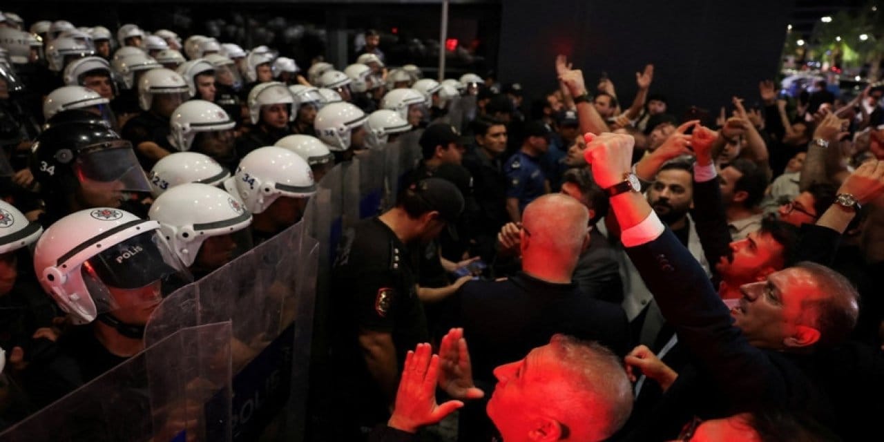 CHP’li Emir: Polise kanunsuz emir verildi, yasaya sonradan uyduruldu