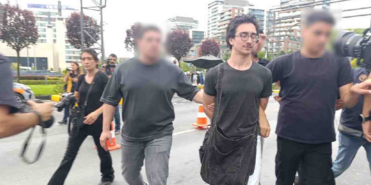 CHP İl Binası önünde ters kelepçeyle gözaltı