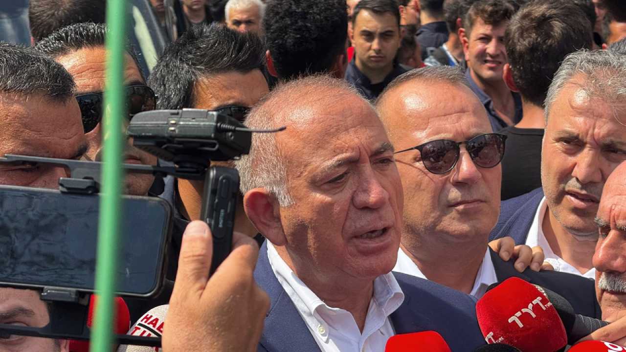 Gürsel Tekin CHP İstanbul'un banka hesaplarını da istedi!
