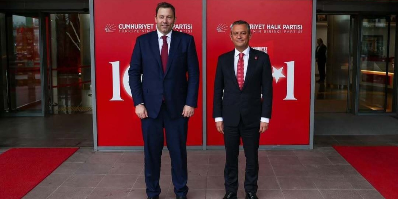 Alman hükümetinden Özgür Özel'e destek mesajı