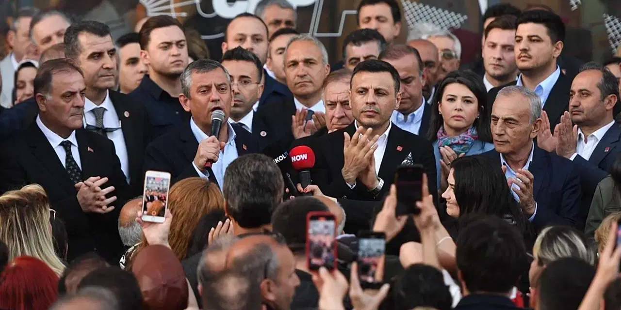 Özgür Çelik'ten Taksim çağrısı: Bizim için en ulu görev...