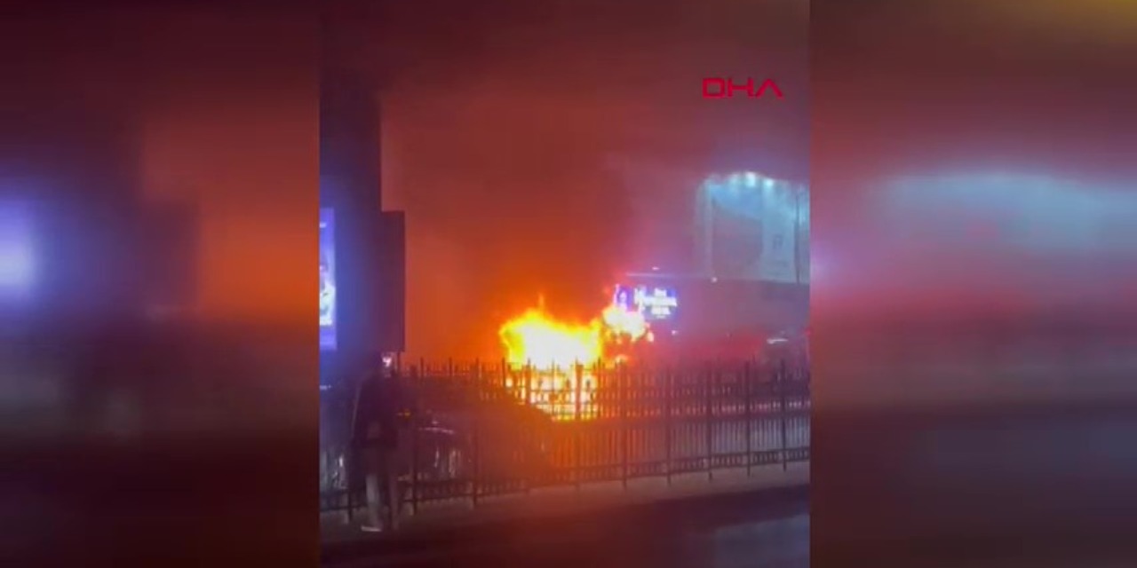 Şişli'de seyir halindeki otobüs alevler içinde kaldı