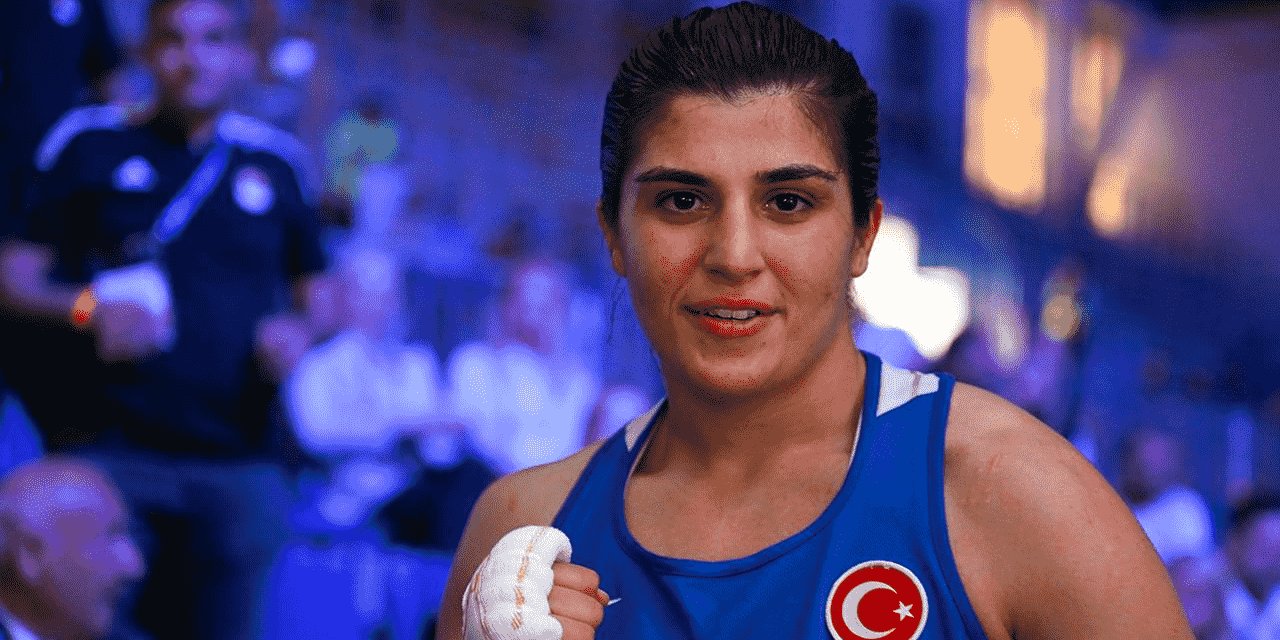 Busenaz Sürmeneli çeyrek finalde