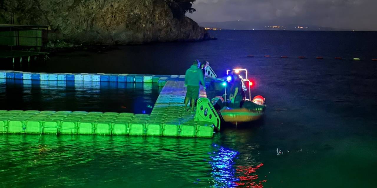 Denizi seyrederken düşüp öldü!