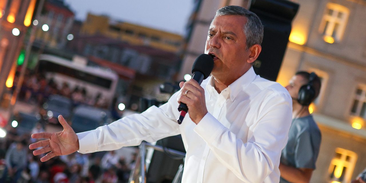 Özgür Özel: İmamoğlu'nu betona gömdürtmem