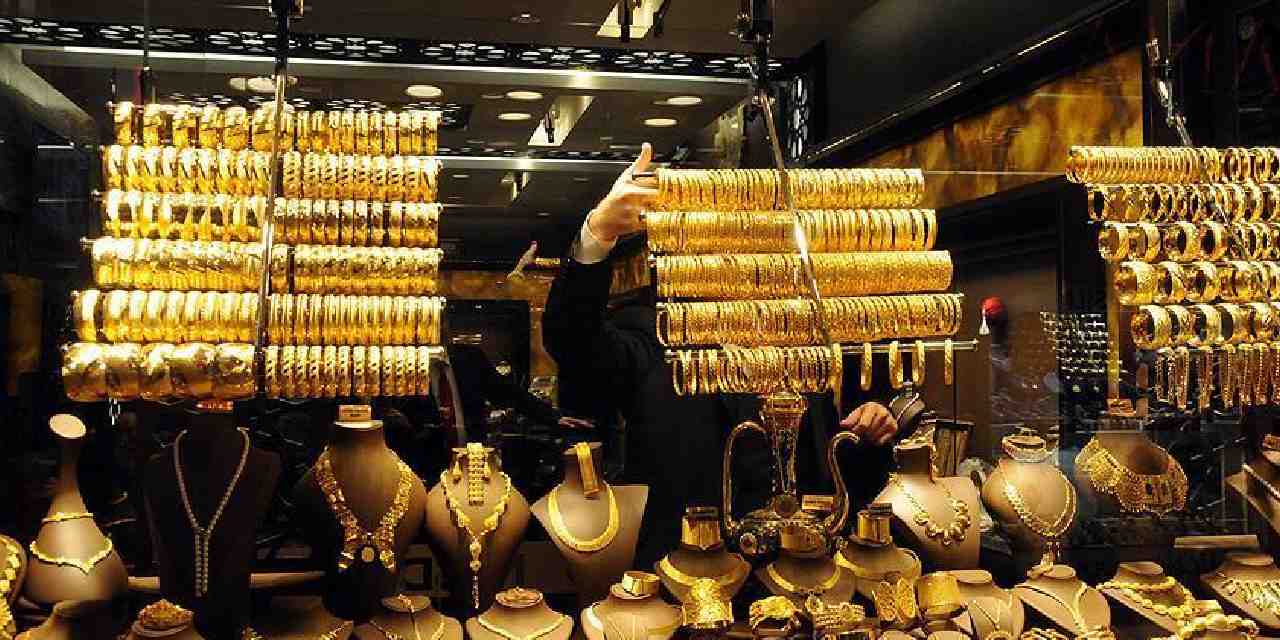 Faiz kararına bir gün kala altın rekor kırdı