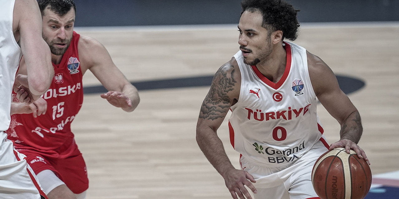 12 Dev Adam yarı finalde: Polonya karşısında tarihi zafer