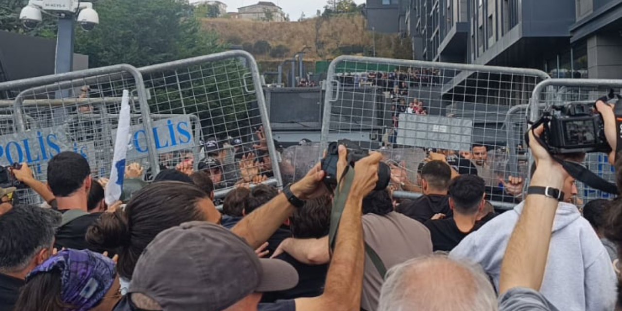 Gökhan Günaydın abluka anlarını anlattı: İnsanlar ölüyordu orada