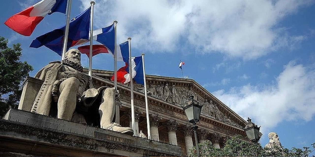 Fransa'nın yeni başbakanı belli oldu