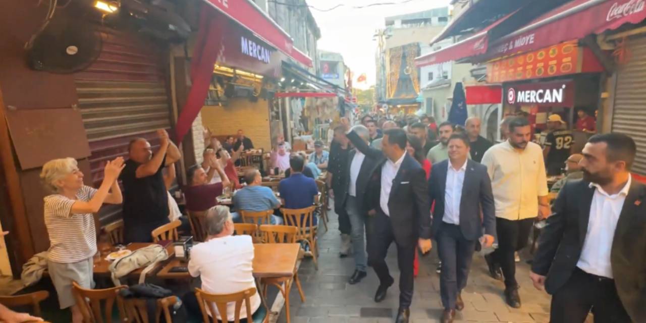 Özgür Çelik esnaf ziyaretinde alkışlarla karşılandı