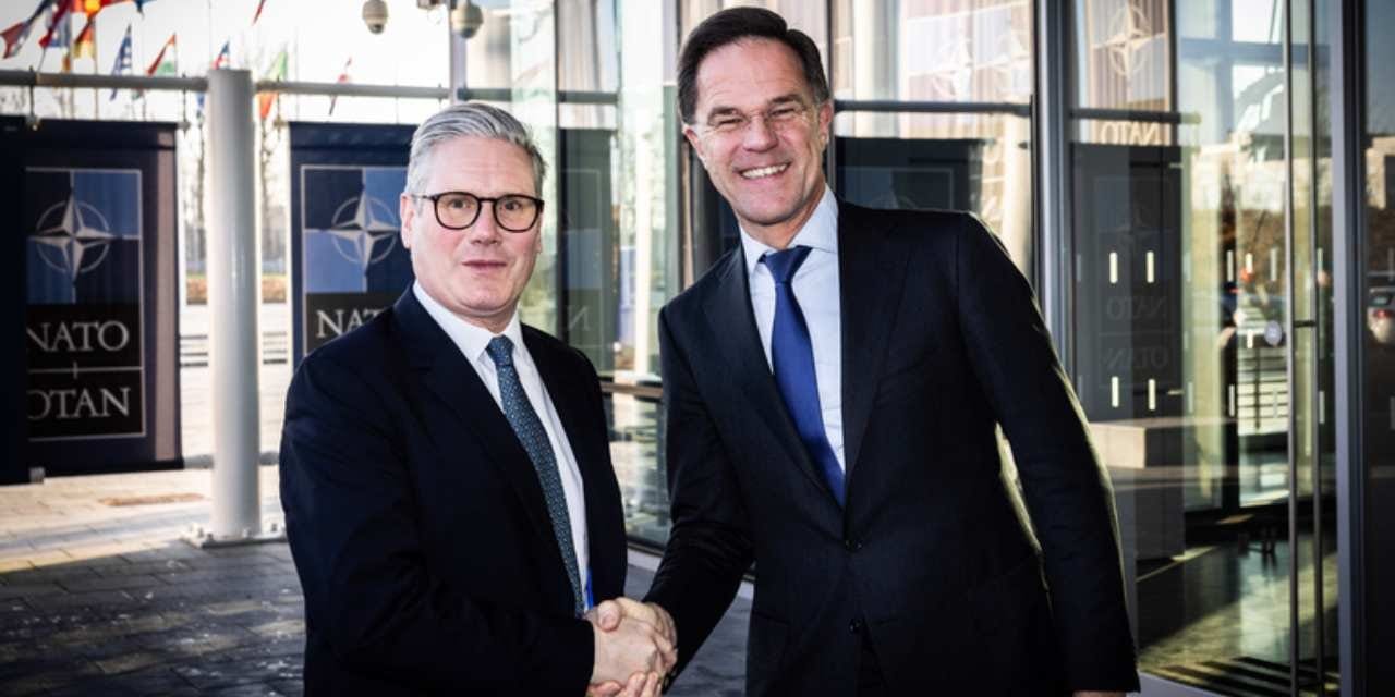 İngiltere Başbakanı İsrail'in saldırılarına tepki gösterdi, Ukrayna'ya destek verdi