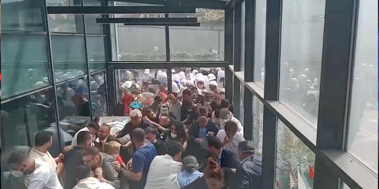 İktidarın gözde yazarı açık açık uyardı! "CHP'ye yapılanlar yarın başka partilere yapılır"