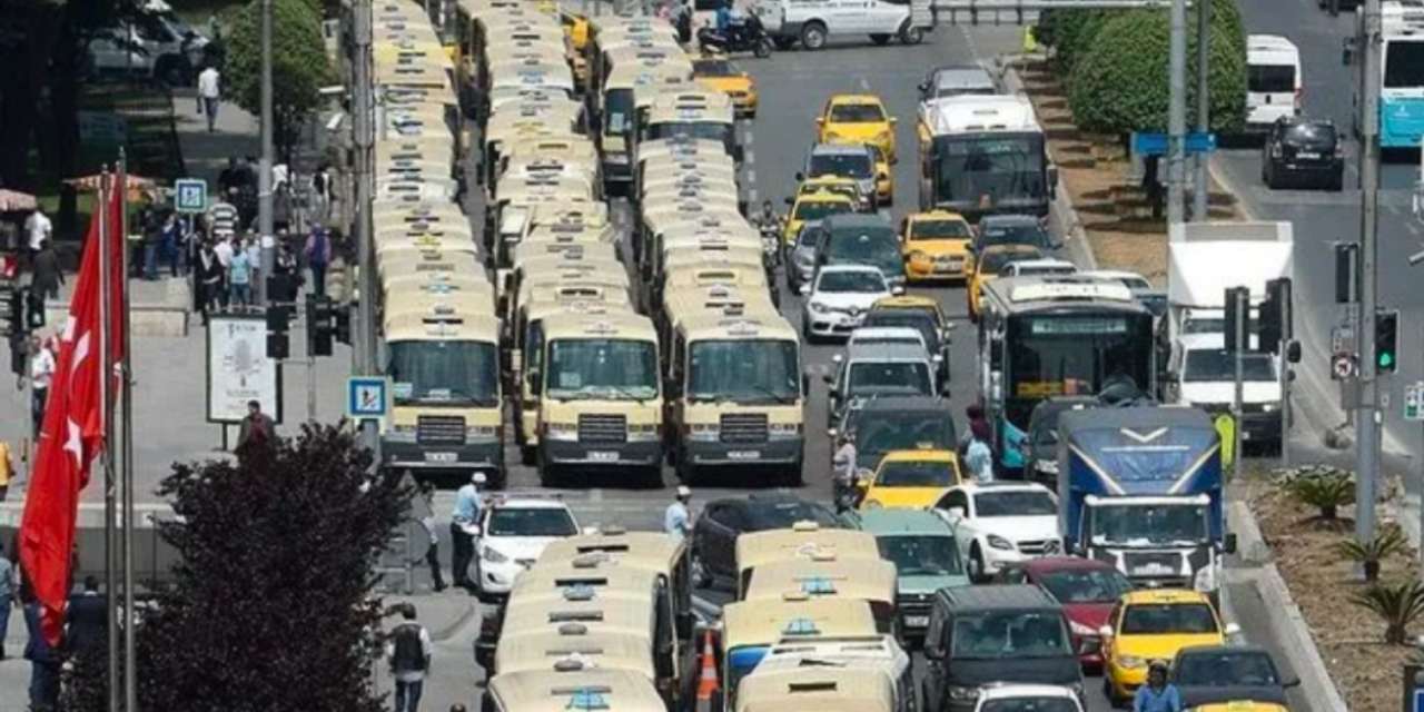 Bir zam daha yolda! Taksi, dolmuş ve servis araçlarında sistem değişti