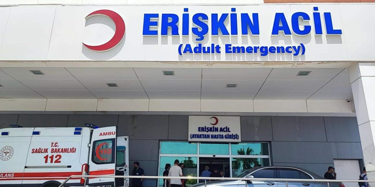 Hastane yemeğini yediler acillik oldular!