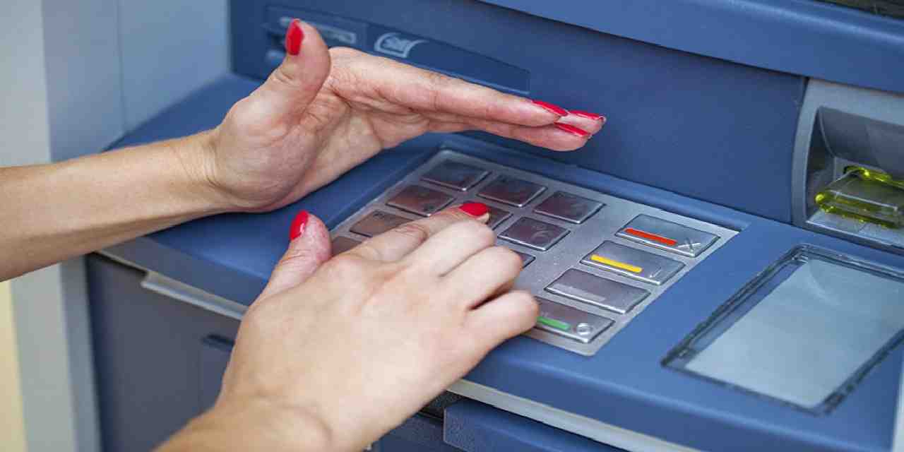 ATM'den para çekerken dikkat! Hesabı saniyeler içinde boşaltıyorlar!