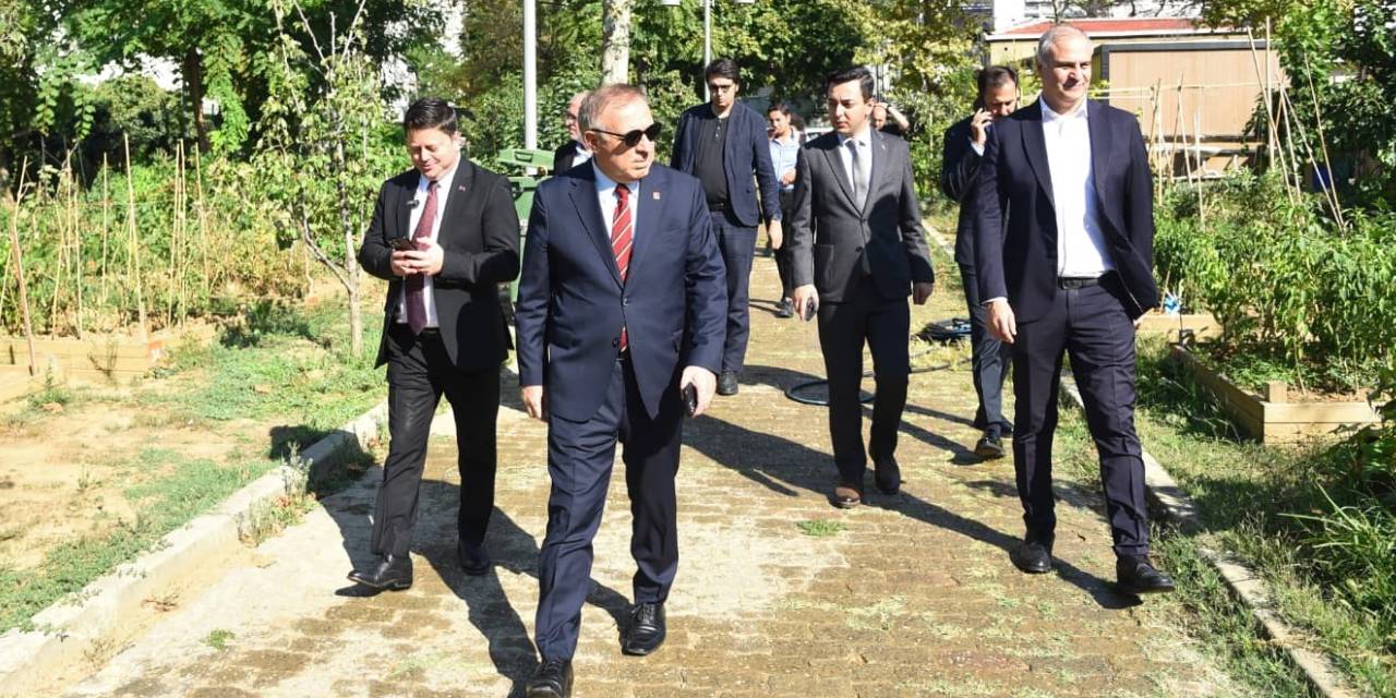 CHP'li Zeybek'ten Caferağa'daki ranta tepki: Bağımsız yargı olsaydı buna cesaret edemezdiniz