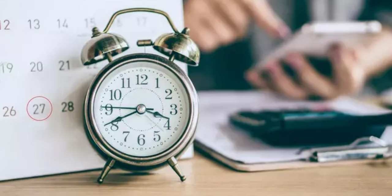 Haftalık çalışma saatini düşüren tasarı Meclis'ten döndü