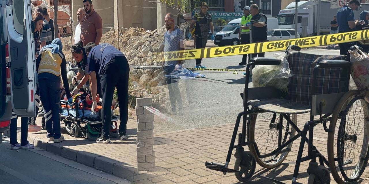 Konya'da yürek yakan olay! Engelli çocuğunu karşıya geçirmek isterken can verdi