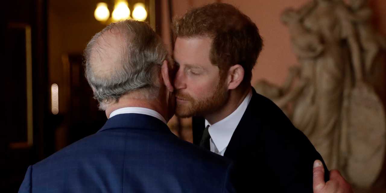 Kral Charles ve Prens Harry aylar sonra yüz yüze!