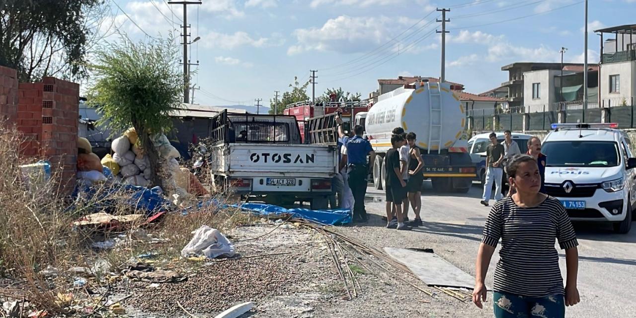 Akraba kavgasında kan döküldü: Gecekondu ateşe verildi