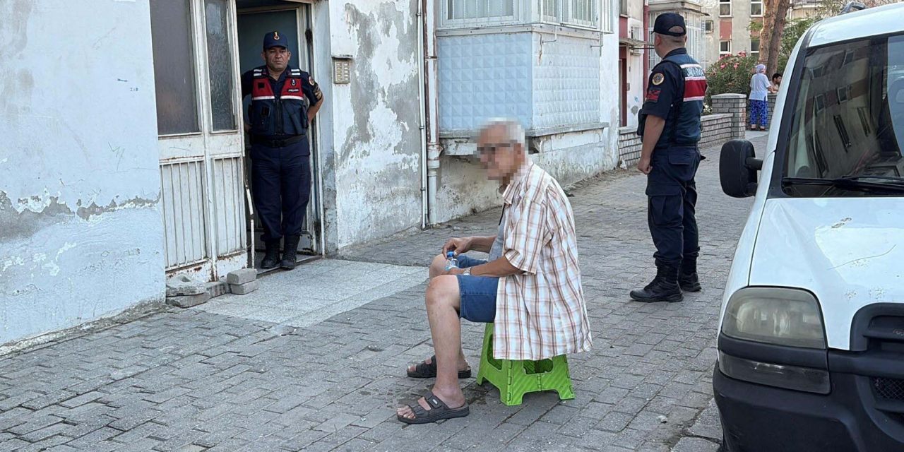 Evinden binlerce hap çıkan yaşlı adam: Ben içiyorum onları