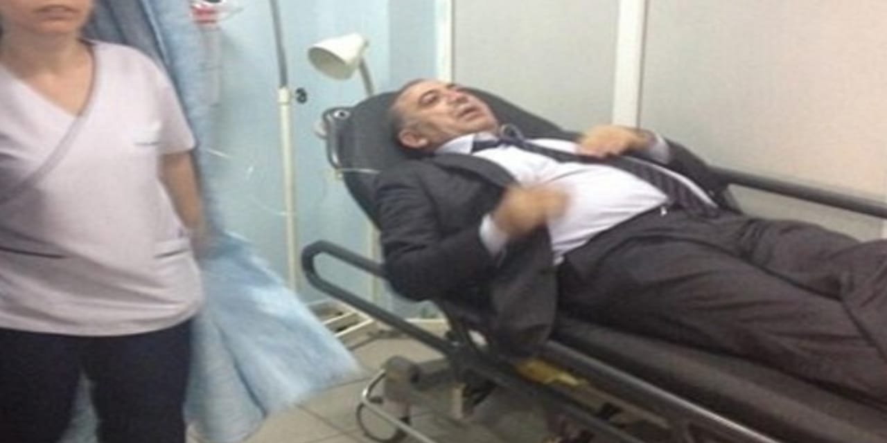 Biber gazı Gürsel Tekin'i 12 yıl önce hastanelik etmişti!  Kayyum koltuğu için bu sefer ses etmedi