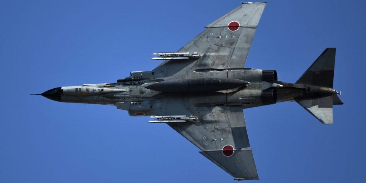 Avrupa'da hava hareketliliği: Savaş uçakları konuşlandırılıyor