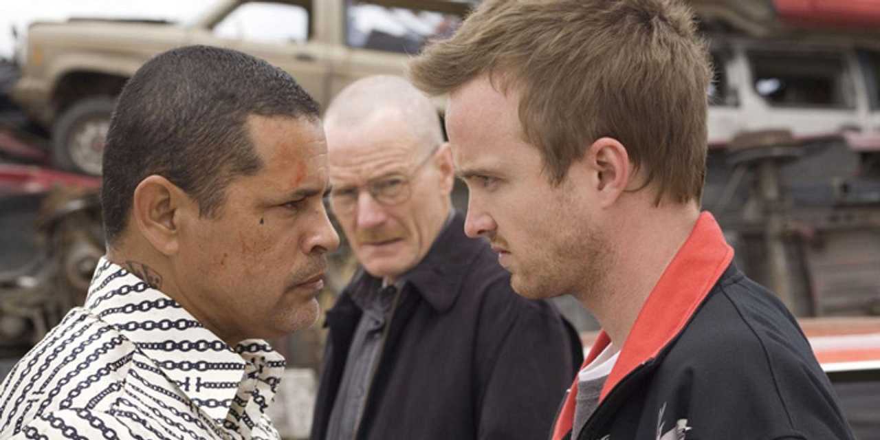 Breaking Bad yıldızı arabasını yıkarken gözaltına alındı