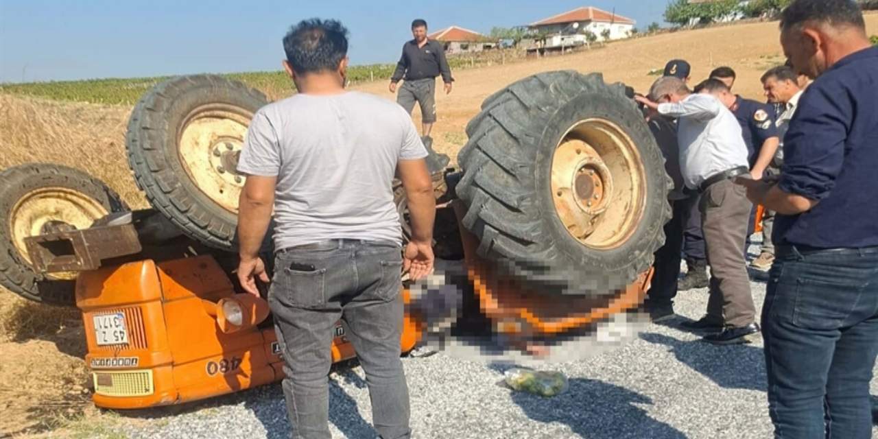 Traktör ters döndü feci şekilde can verdi