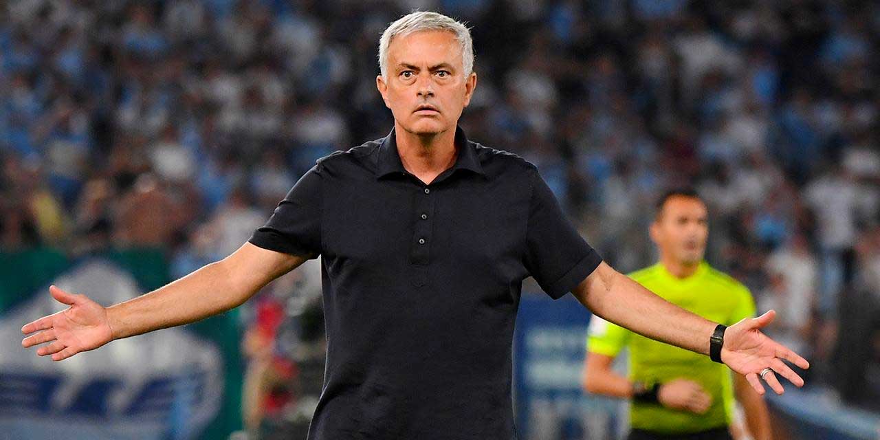 Mourinho eski takımına geldi: Dakikalarca alkışlandı