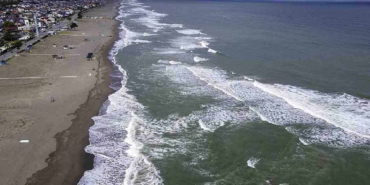 Bir ilçede bugün denize girmek yasaklandı!