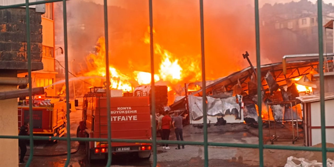 Silah fabrikasında korkutan yangın