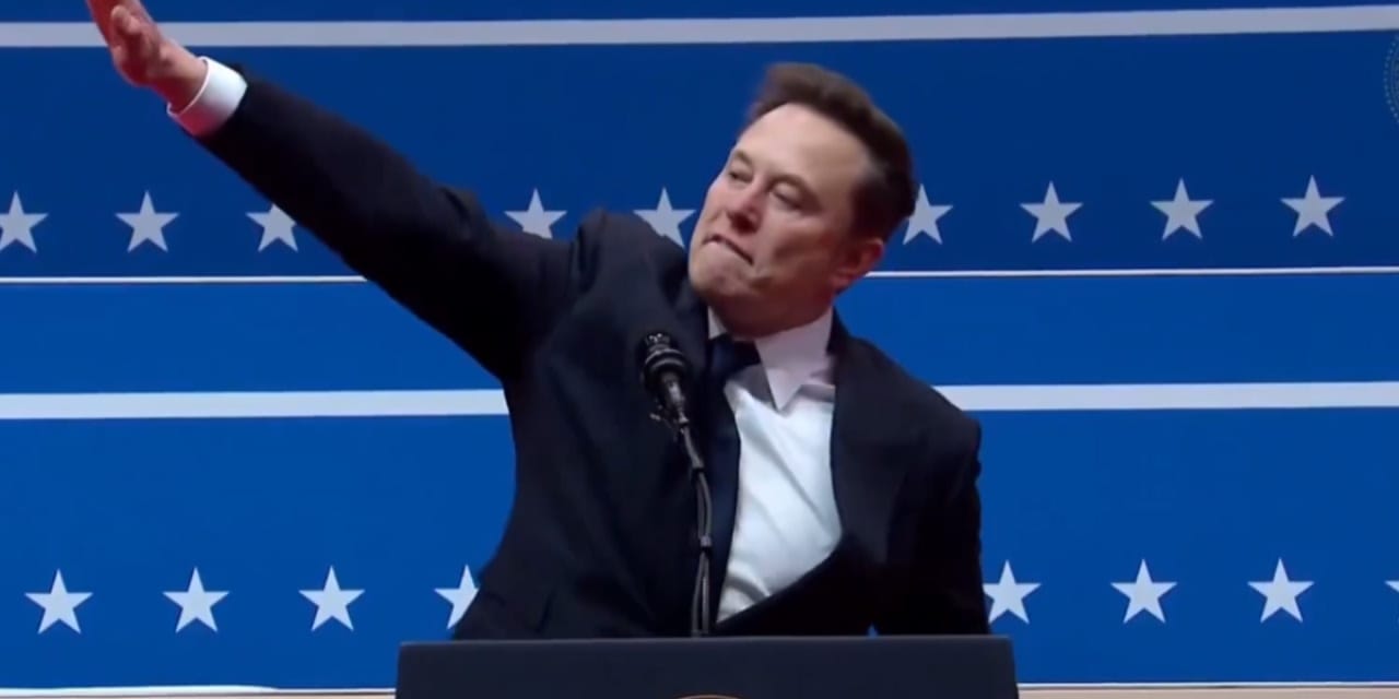 Elon Musk'tan İngiltere aşırı sağına destek: Solcular cinayet partisidir