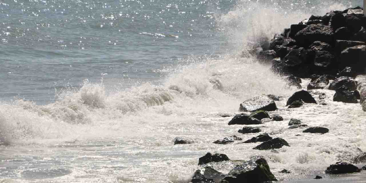 Deniz ulaşımına poyraz engeli