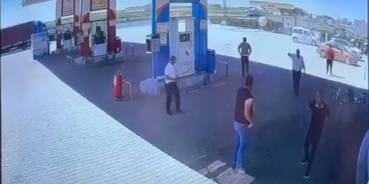 Magandalar akaryakıt istasyonuna kurşun yağdırdı