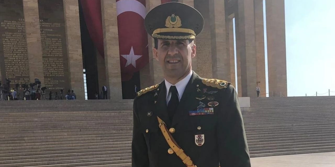 Bahçeli'yi eleştirince tehdit edilen emekli albay: Siyasetçiler ilah değildir