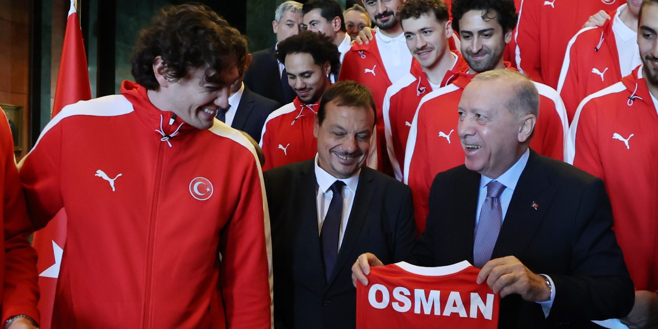 12 dev adamdan Erdoğan'a ziyaret