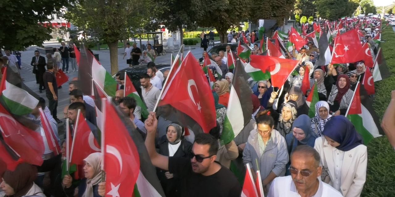 Çorumluları ayağa kaldırdı