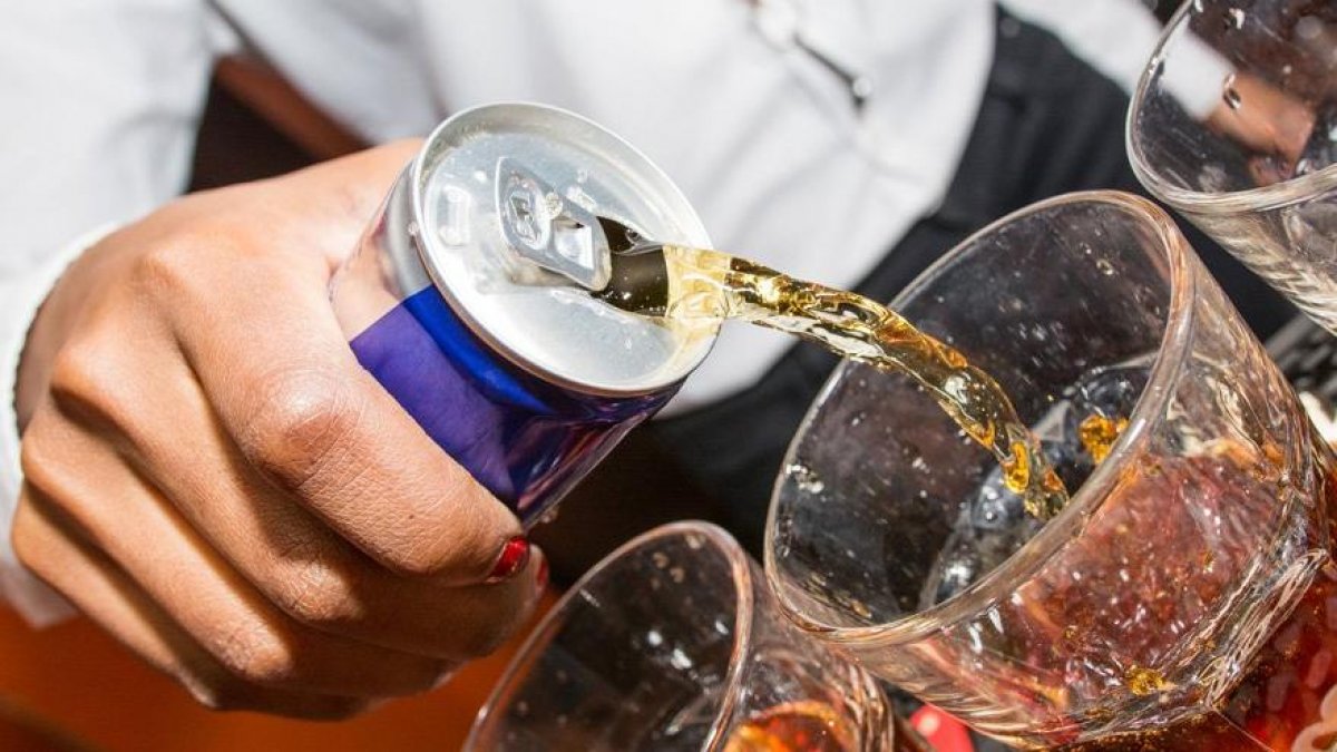 Enerji içeceklerine yasak geliyor! Bundan sonra...