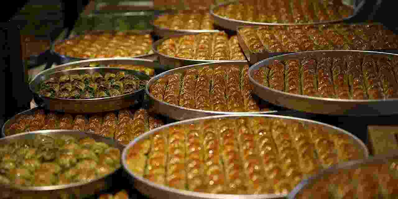 İthalat izni çıktı: Baklava için indirim sinyali verildi!